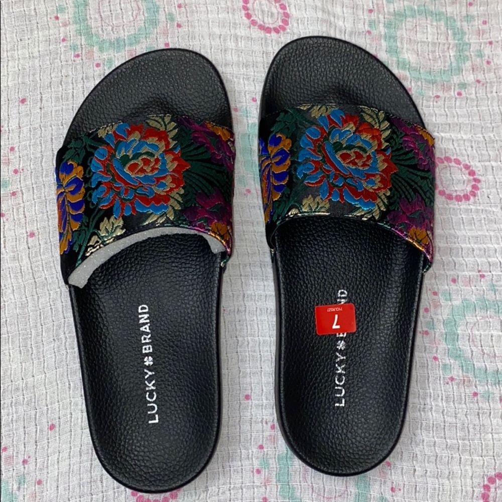 Lucky Brand- sleeper Brand new 7M